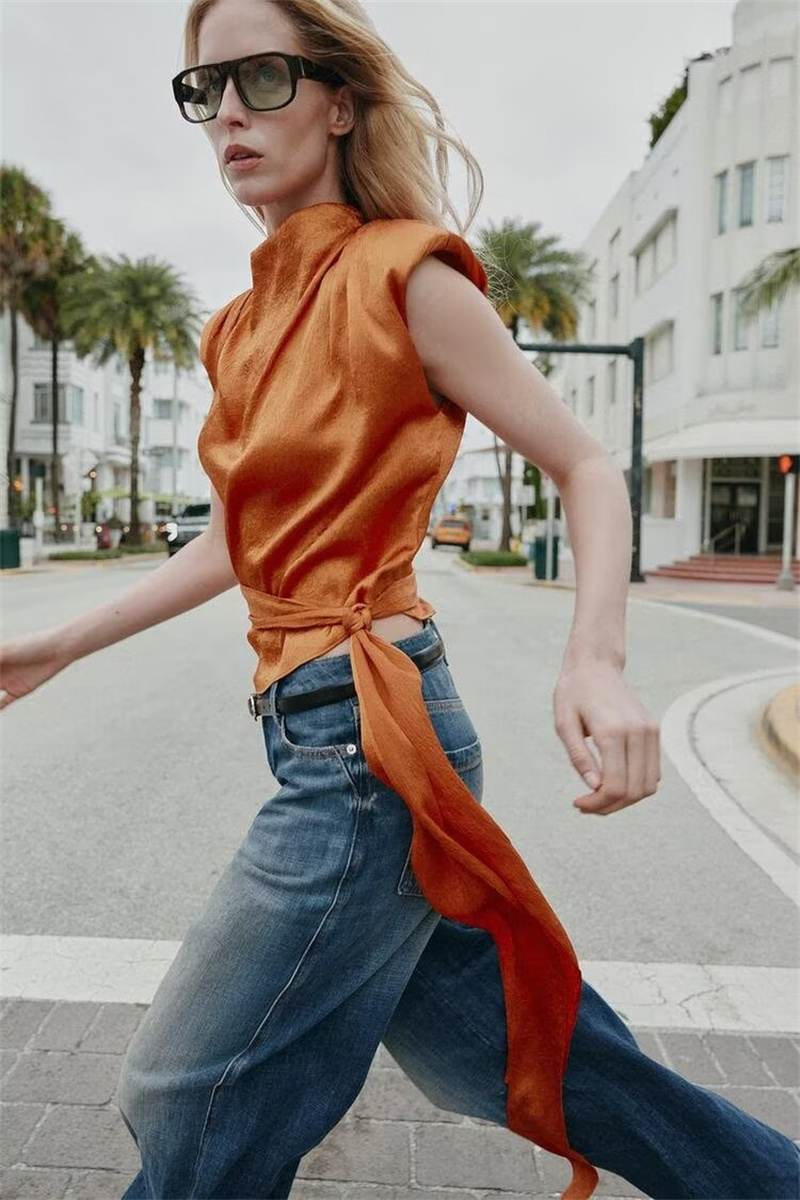 Saten Şal Yaka Kolsuz Crop Top - Silk Blouse incelemesi ve fiyatı